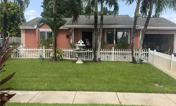 1304 Donwoods Lane, Royal Palm Beach, FL, 33411