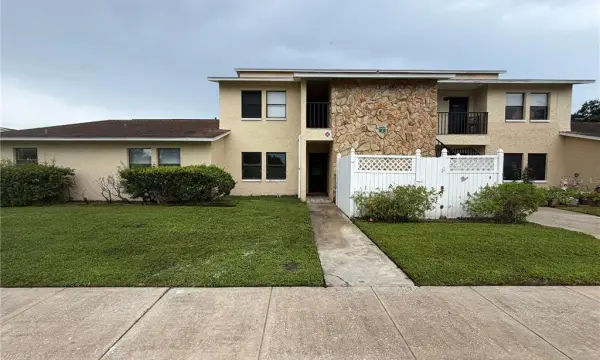 6301 58th Street N, Unit 302, Pinellas Park, FL, 33781