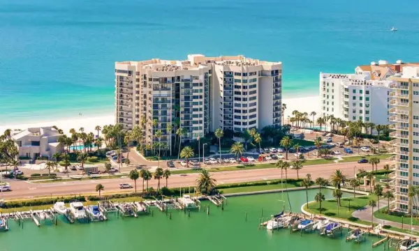 1600 Gulf Boulevard, Unit 817, Clearwater Beach, FL, 33767