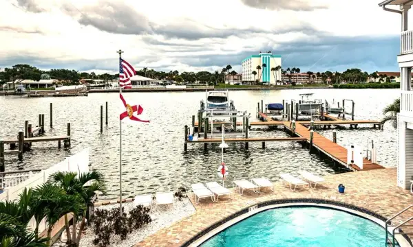 20019 Gulf Boulevard, Unit 9, Indian Shores, FL, 33785
