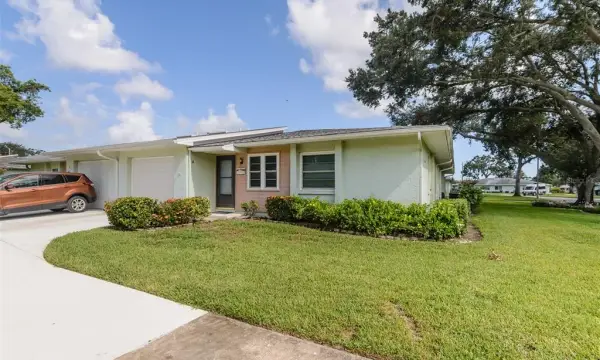1139 Orange Tree Circle E, Unit A, Palm Harbor, FL, 34684
