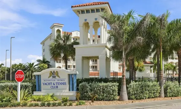 17735 Gulf Boulevard, Unit 204, Redington Shores, FL, 33708
