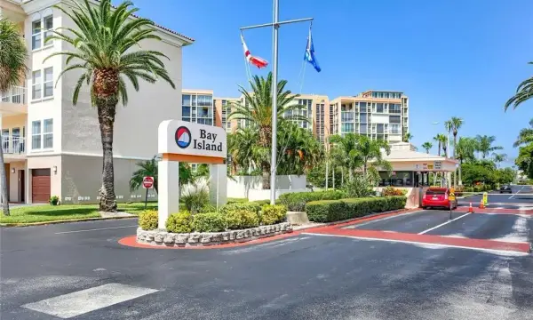 7665 Sun Island Drive S, Unit 409, South Pasadena, FL, 33707