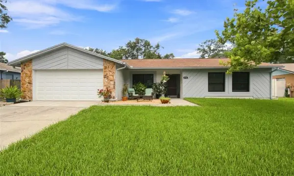 3721 Sand Pebble Drive, Valrico, FL, 33596