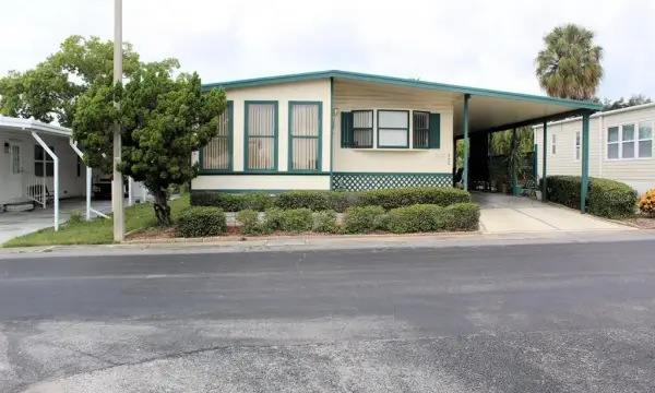 802 Date Palm Street, Largo, FL, 33778