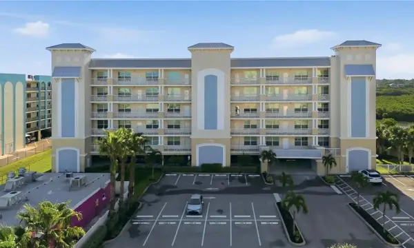 19519 Gulf Boulevard, Unit 403, Indian Shores, FL, 33785