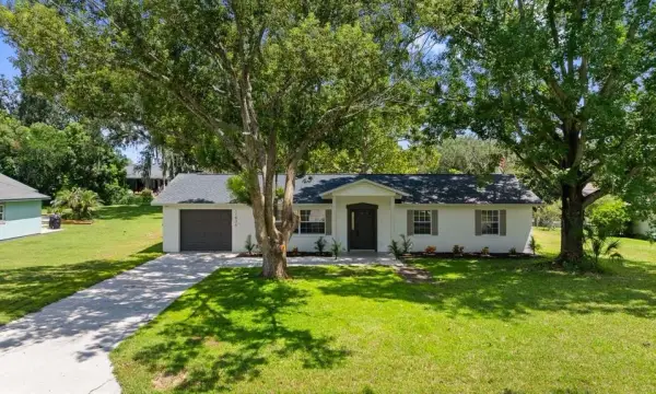11836 Orange Street, San Antonio, FL, 33576