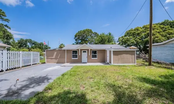 636 Stremma Road, Largo, FL, 33770