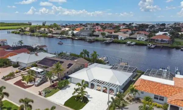 919 Chipaway Drive, Apollo Beach, FL, 33572