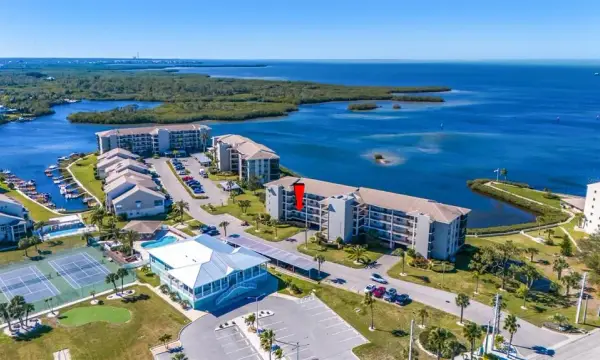 8251 Brent Street, Unit 912, Port Richey, FL, 34668
