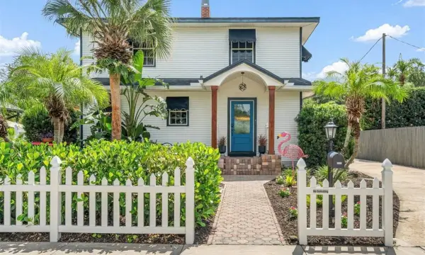 1350 26th Avenue N, St Petersburg, FL, 33704