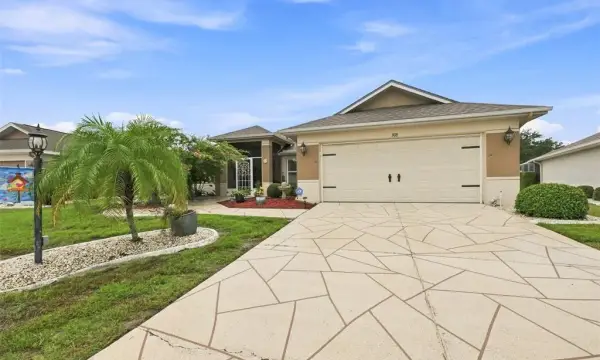 308 Caloosa Palms Court, Sun City Center, FL, 33573
