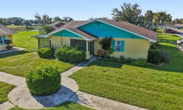 1907 Canterbury Lane, Unit 4, Sun City Center, FL, 33573