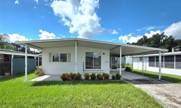 37048 Lois Avenue, Zephyrhills, FL, 33542