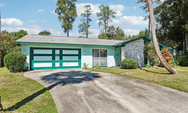 6714 Gateway Drive, Tampa, FL, 33615