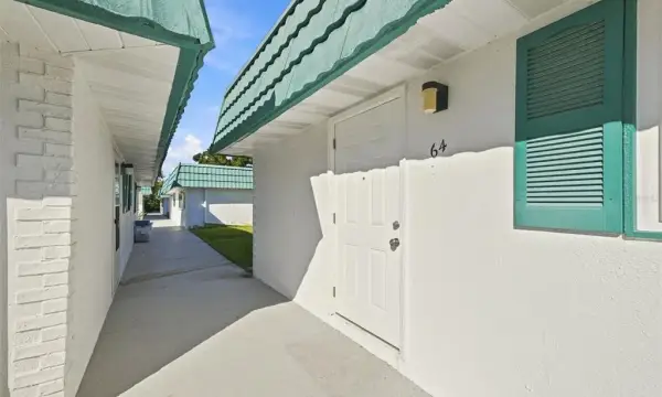 205 Kings Boulevard, Unit 64, Sun City Center, FL, 33573