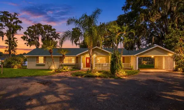 703 Crystal Lake Road, Lutz, FL, 33548