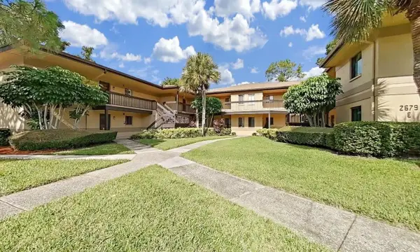 2679 Sabal Springs Circle, Unit 201, Clearwater, FL, 33761