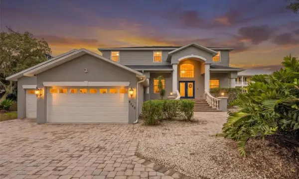 9240 San Martin Boulevard NE, St Petersburg, FL, 33702
