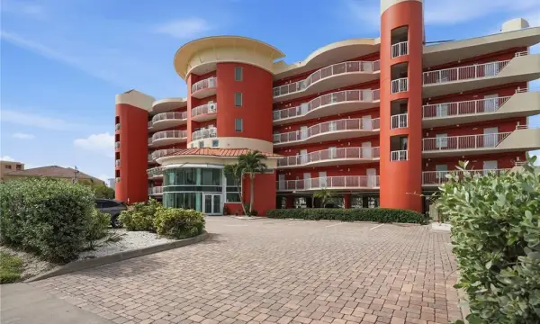 11605 Gulf Boulevard, Unit 203, Treasure Island, FL, 33706
