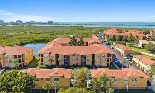 4333 Bayside Village Drive, Unit 320, Tampa, FL, 33615