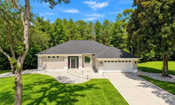 10261 Woodland Waters Boulevard, Weeki Wachee, FL, 34613